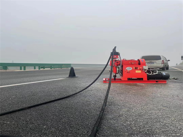 乐昌马路路基路面开裂下沉注浆加固灌浆